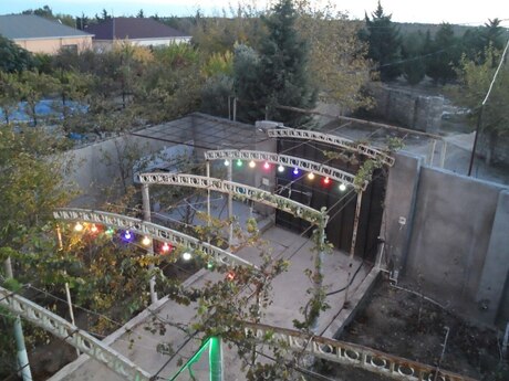 4 otaqlı həyət evi/bağ evi - Xəzər r. - 240 m²