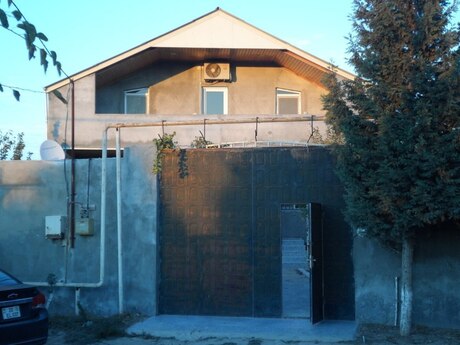 4 otaqlı həyət evi/bağ evi - Xəzər r. - 240 m²