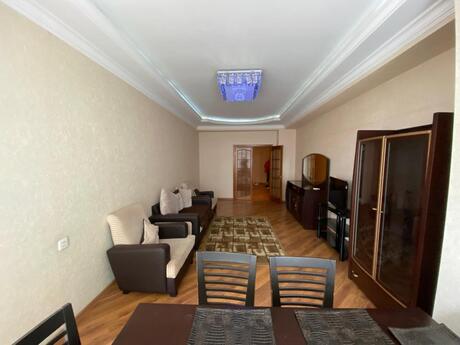 Elan №6101364 - Bakı, İnşaatçılar m., 3 otaqlı, 120 m², 7/18 mərtəbə