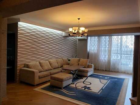 3 otaqlı köhnə tikili - 28 May m. - 100 m²