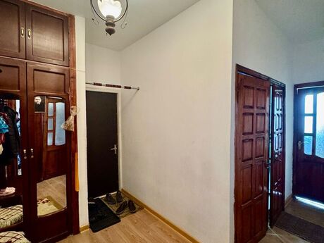 3 otaqlı köhnə tikili - Biləcəri q. - 70 m²