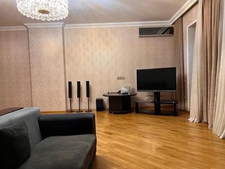 Kirayə 3 otaqlı mənzil, 135 m², Nəriman Nərimanov: 1 250 ₼/ay 4