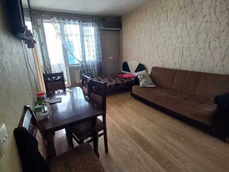 1 otaqlı köhnə tikili - Memar Əcəmi m. - 35 m²