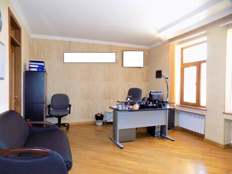 8 otaqlı ofis - Azadlıq Prospekti m. - 560 m²