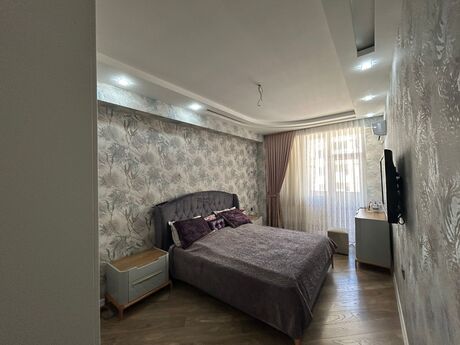 4 otaqlı yeni tikili - 7-ci mikrorayon q. - 137 m²