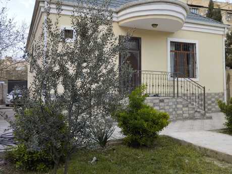 2 otaqlı həyət evi/bağ evi - Əhmədli m. - 78 m²