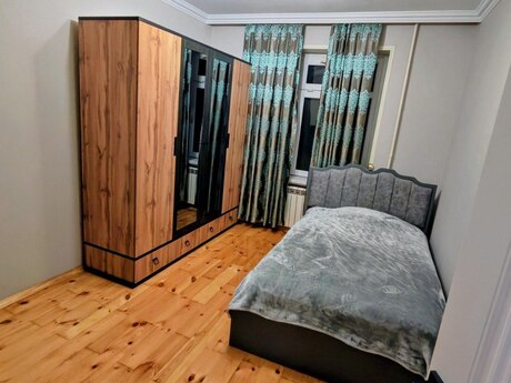 4 otaqlı köhnə tikili - Yeni Günəşli q. - 101 m²