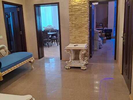3 otaqlı mənzil, 118 m², İnşaatçılar: 330 000 ₼ 2
