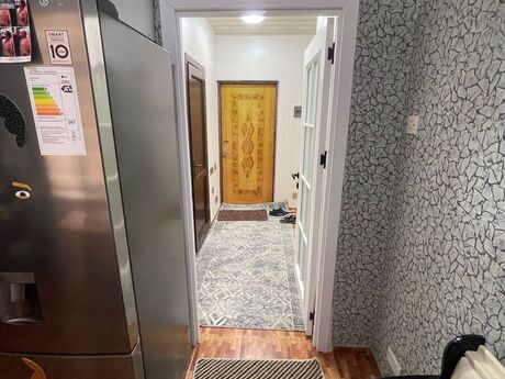2 otaqlı köhnə tikili - Yeni Günəşli q. - 67 m²