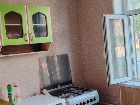 2 otaqlı köhnə tikili - Həzi Aslanov m. - 65 m²