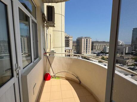 2 otaqlı yeni tikili - Şah İsmayıl Xətai m. - 70 m²