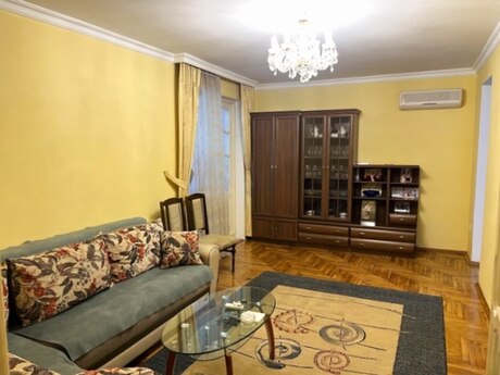 3 otaqlı köhnə tikili - Memar Əcəmi m. - 95 m²