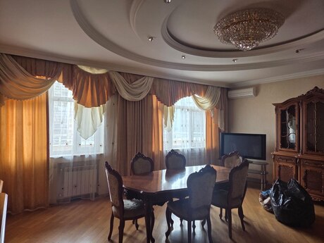 Elan №6101542 - Bakı, Elmlər Akademiyası m., 3 otaqlı, 175 m², 6/16 mərtəbə