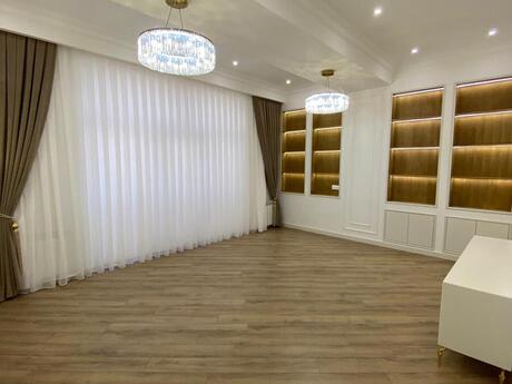 4 otaqlı yeni tikili - 28 May m. - 148 m²