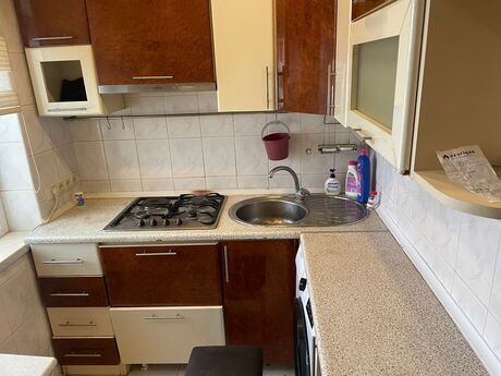 2 otaqlı köhnə tikili - İnşaatçılar m. - 46 m²