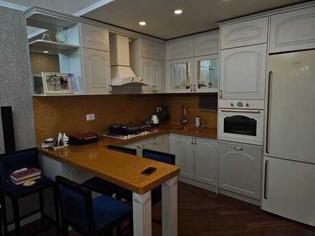 4 otaqlı yeni tikili - Nəriman Nərimanov m. - 110 m²