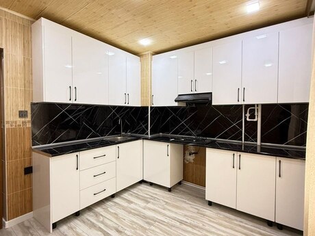 3 otaqlı köhnə tikili - Nəsimi m. - 70 m²
