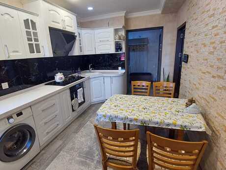 4 otaqlı köhnə tikili - Xalqlar Dostluğu m. - 110 m²