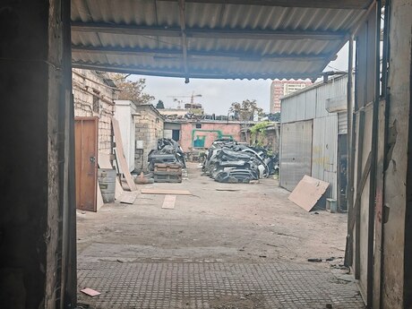 Obyekt - 7-ci mikrorayon q. - 1000 m²