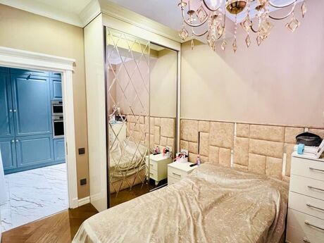 4 otaqlı yeni tikili - Qara Qarayev m. - 142 m²