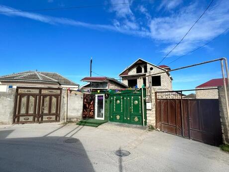 8 otaqlı həyət evi/bağ evi - Ramana q. - 250 m²