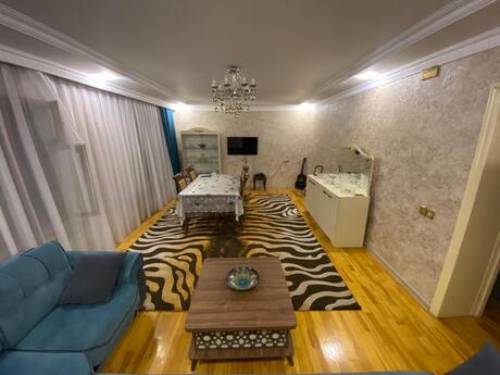 3 otaqlı köhnə tikili - Bülbülə q. - 80 m²