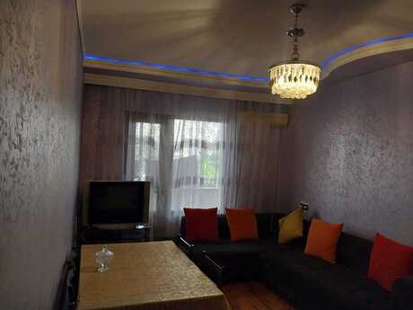 2 otaqlı köhnə tikili - Xalqlar Dostluğu m. - 56 m²