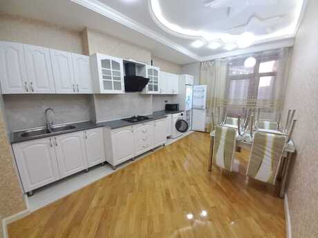 Kirayə 2 otaqlı mənzil, 80 m², Şah İsmayıl Xətai: 1 000 ₼/ay 5