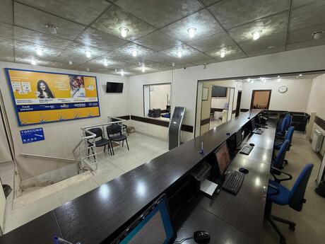 Elan №6101821 - Bakı, 8-ci mikrorayon q., 5 otaqlı, 200 m²
