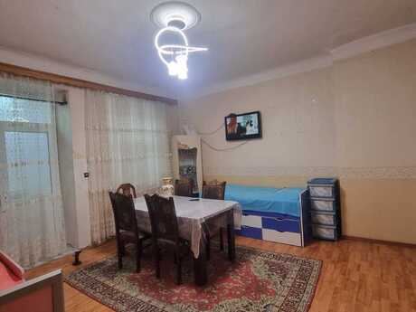 3 otaqlı köhnə tikili - Biləcəri q. - 70 m²