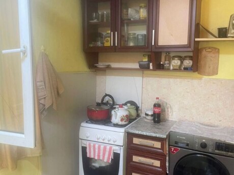 2-комн. дом/дача - м. Элмляр Академиясы - 55 м²