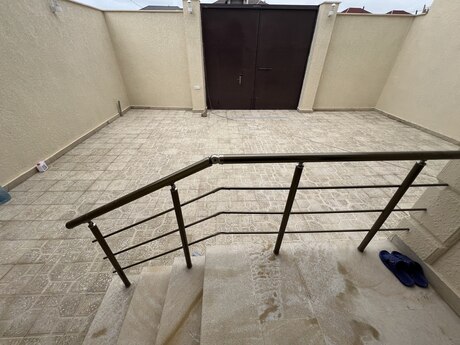 5 otaqlı həyət evi/bağ evi - Masazır q. - 170 m²