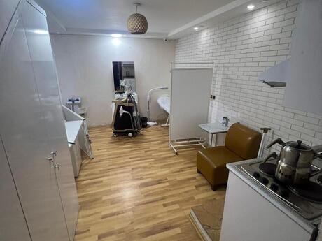 Obyekt - İnşaatçılar m. - 50 m²
