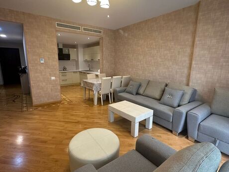 3 otaqlı yeni tikili - Nəsimi r. - 140 m²