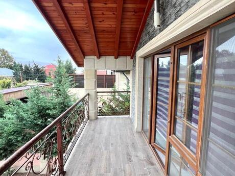 5 otaqlı həyət evi/bağ evi - Buzovna q. - 220 m²
