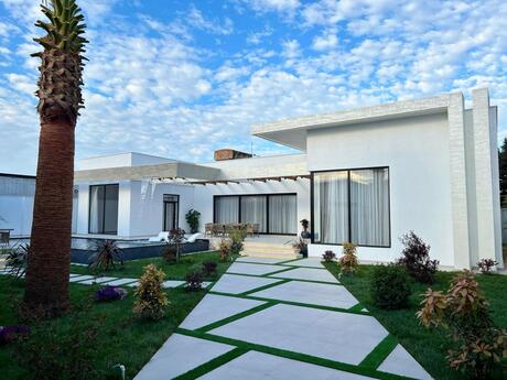 5 otaqlı həyət evi/bağ evi - Mərdəkan q. - 220 m²
