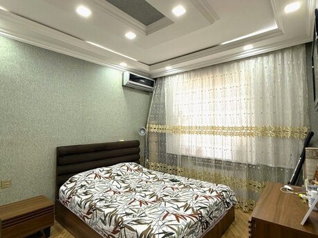 3 otaqlı köhnə tikili - Azadlıq Prospekti m. - 90 m²
