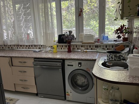 2 otaqlı köhnə tikili - Yasamal q. - 74 m²