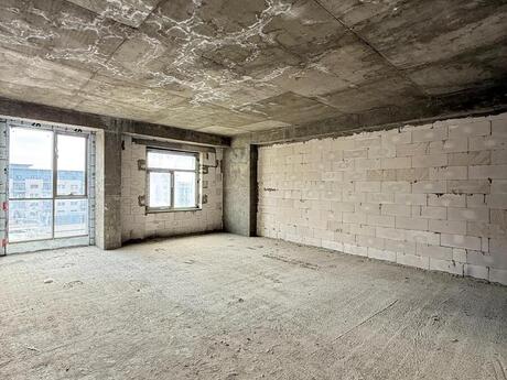 4 otaqlı yeni tikili - Xətai r. - 220 m²