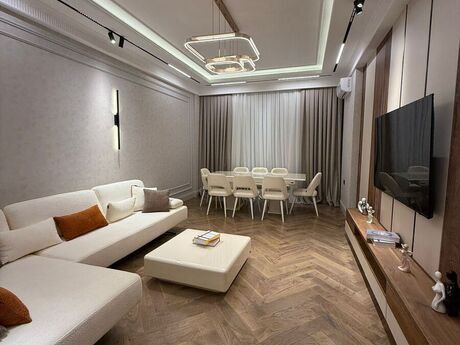 Elan №6101865 - Bakı, Elmlər Akademiyası m., 3 otaqlı, 125 m², 15/17 mərtəbə