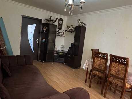 Elan №6102046 - Bakı, Elmlər Akademiyası m., 3 otaqlı, 70 m², 5/5 mərtəbə