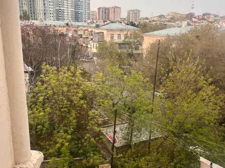Elan №6101939 - Bakı, Badamdar q., 3 otaqlı, 75 m², 4/5 mərtəbə