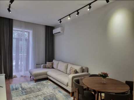 2 otaqlı köhnə tikili - Sahil m. - 50 m²
