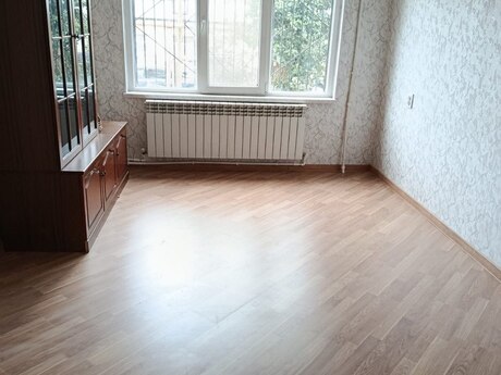 2 otaqlı köhnə tikili - Xalqlar Dostluğu m. - 65 m²