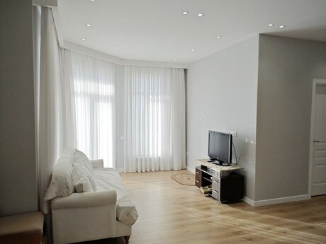 4 otaqlı yeni tikili - Neftçilər m. - 100 m²