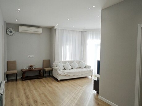 4 otaqlı yeni tikili - Neftçilər m. - 100 m²