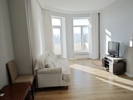 4 otaqlı yeni tikili - Neftçilər m. - 100 m²