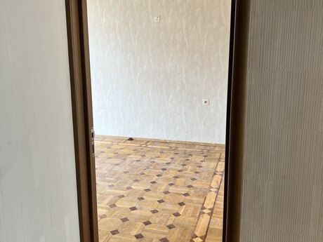 3 otaqlı köhnə tikili - Gənclik m. - 60 m²
