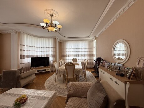 4 otaqlı yeni tikili - Elmlər Akademiyası m. - 190 m²