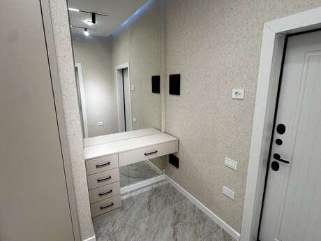 3 otaqlı yeni tikili - Neftçilər m. - 139 m²